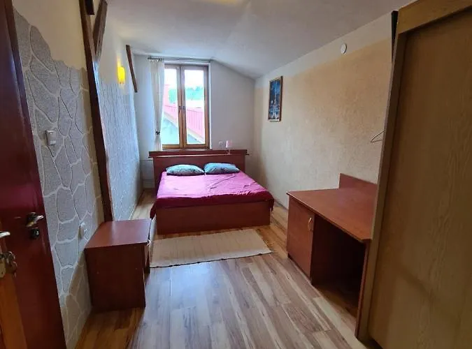 Auberge de jeunesse Gosciniec Halka